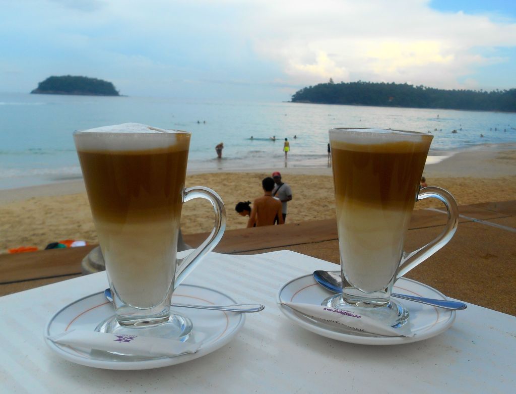 The perfect start to the day – at the poolside as the beach wakes up
