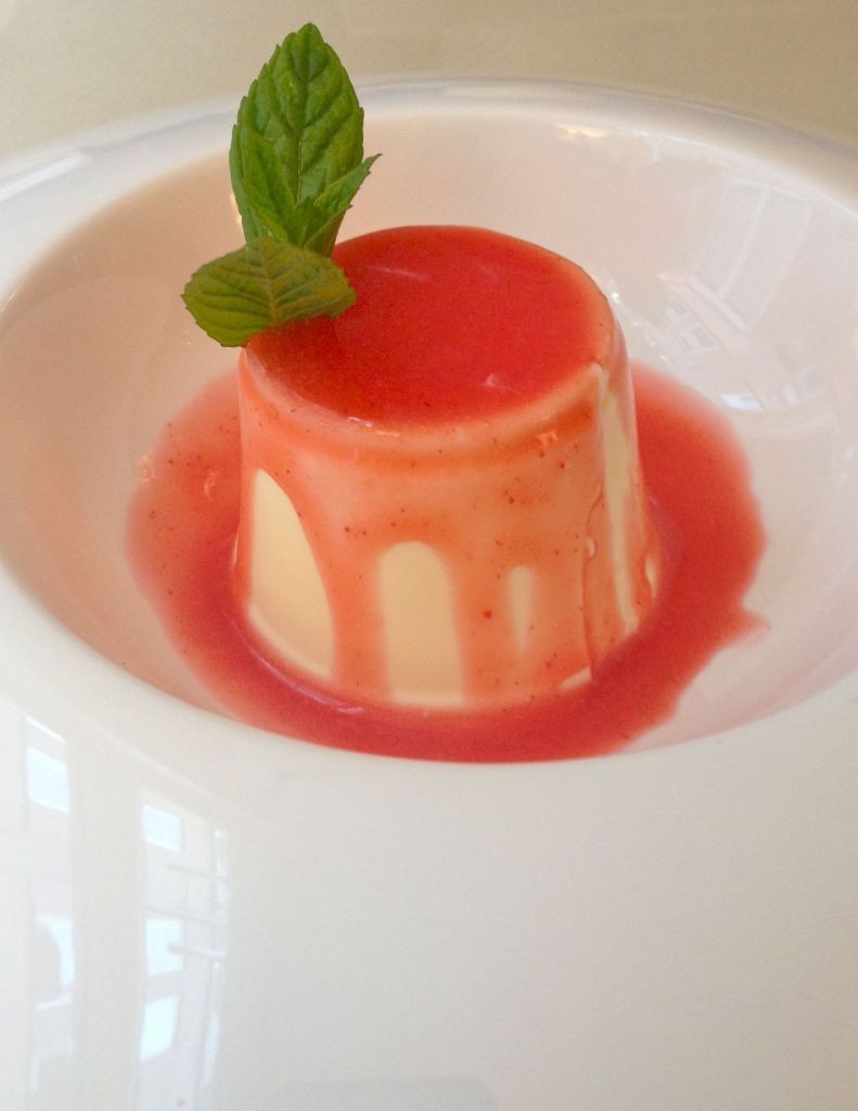My ultimate dessert – strawberry panna cotta
