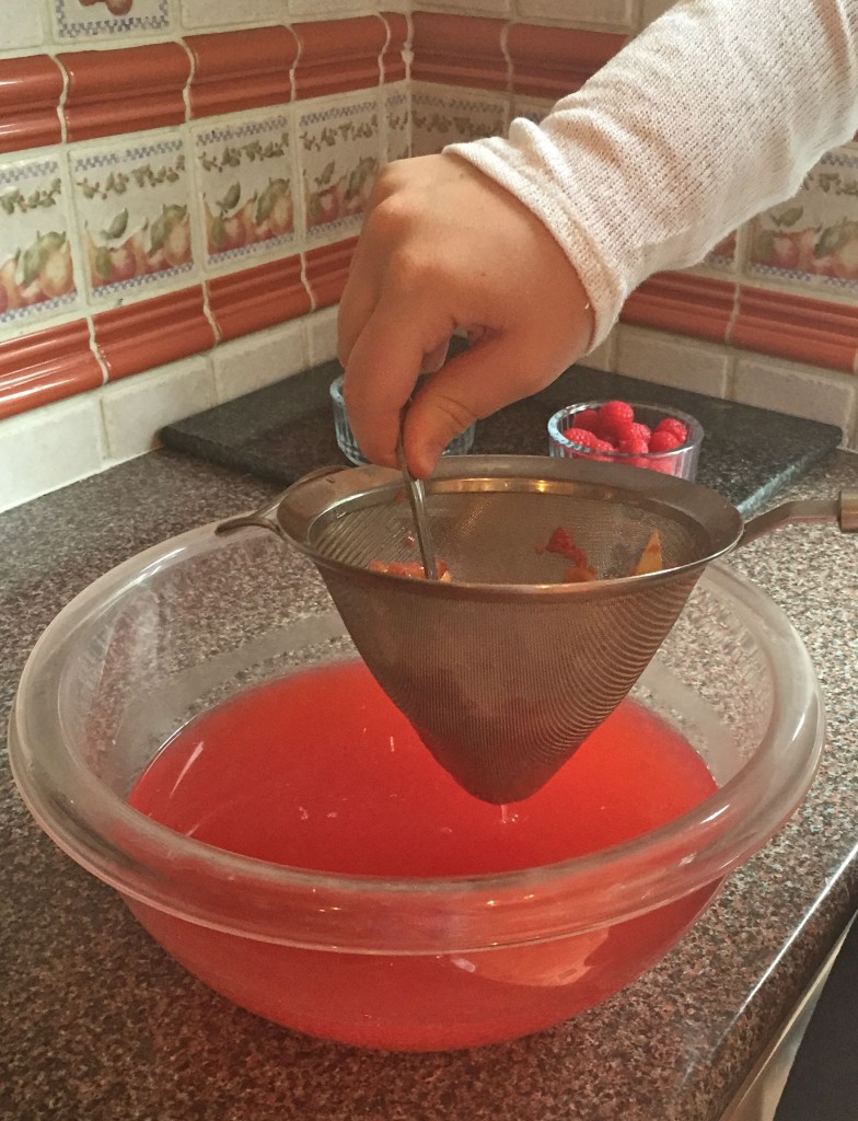 preparing pink lemonade