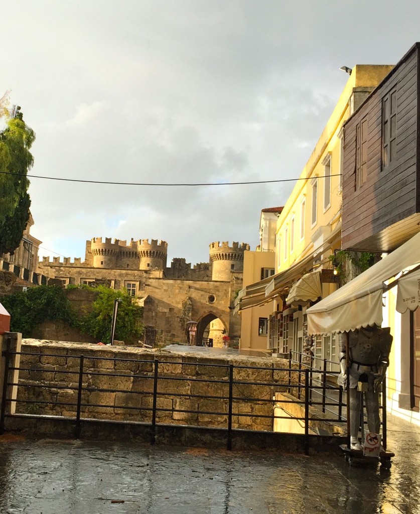 rhodesintherain2