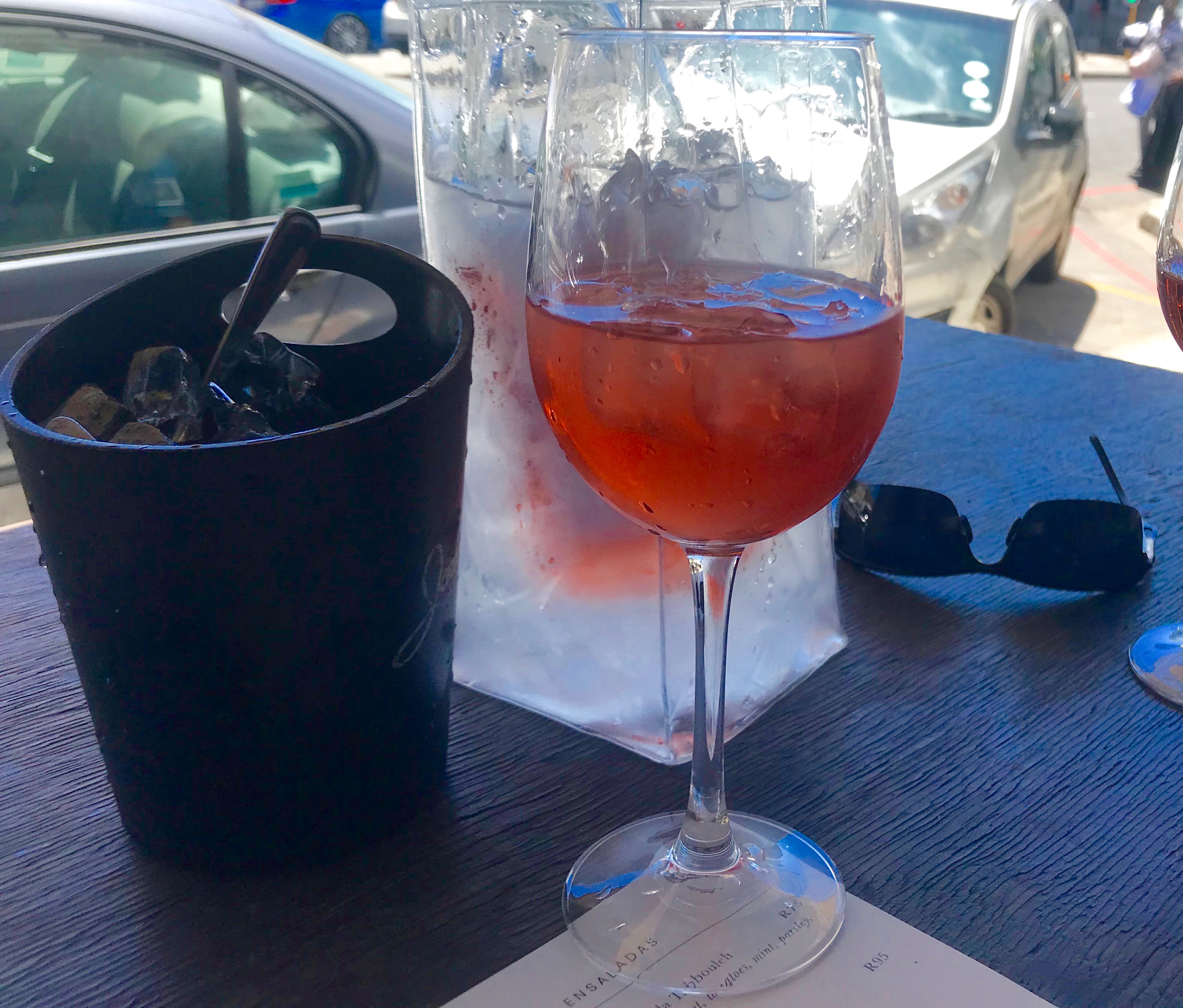 La Parada: Rose