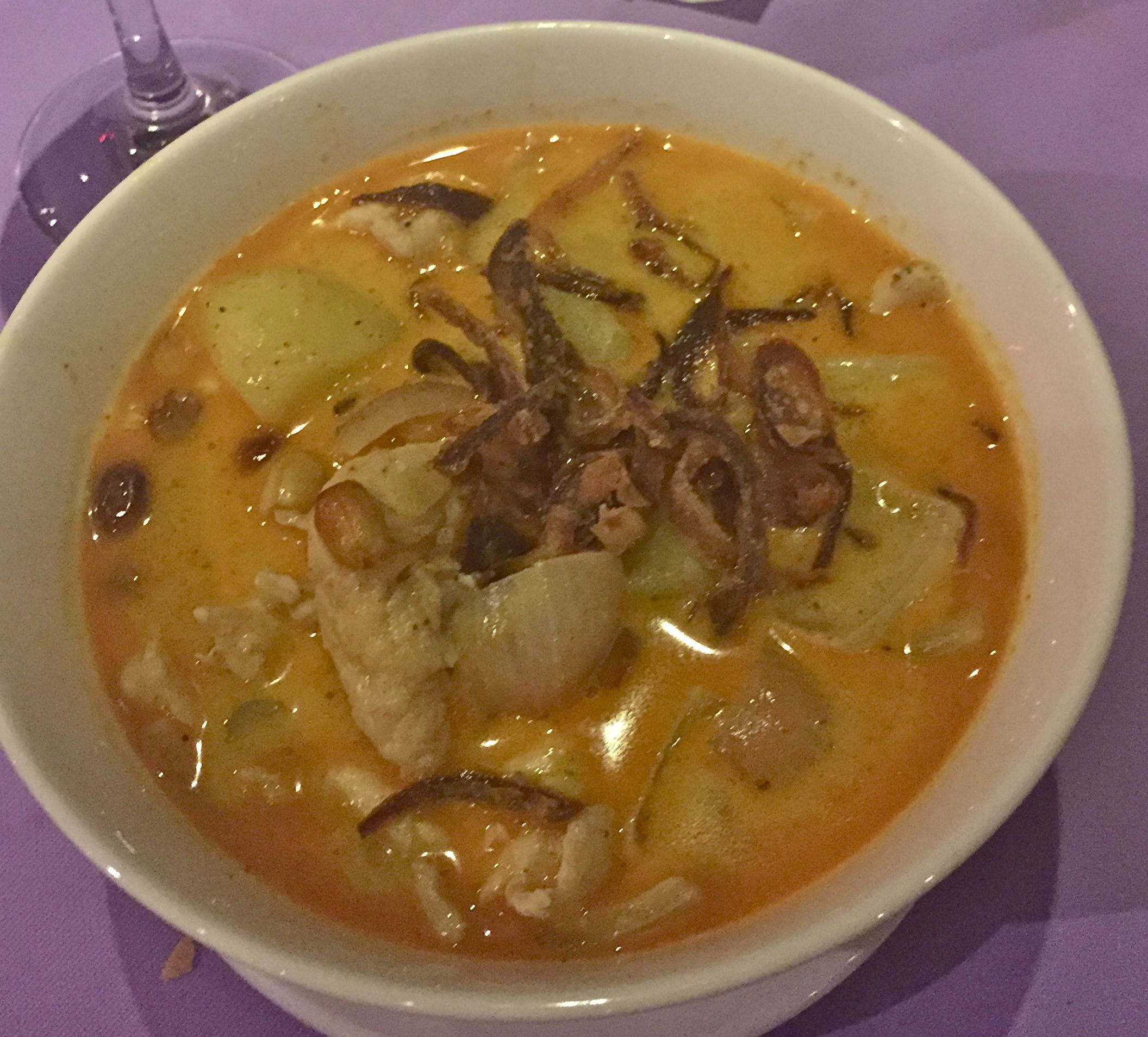 Chaweng Beach: chickenmassaman