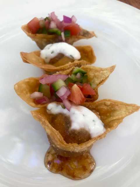Simon's: bobotie wontons