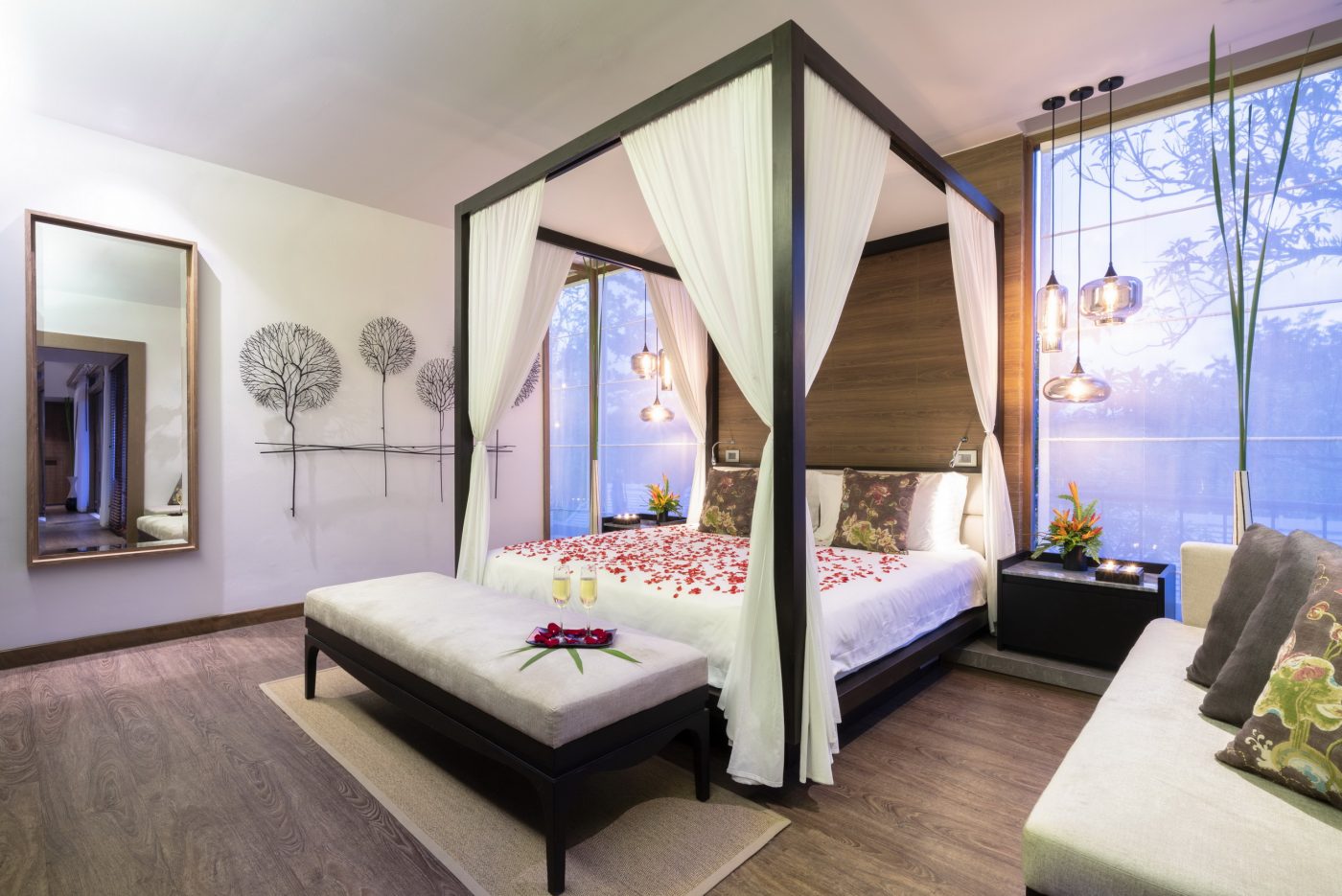 The Sarojin: bedroom